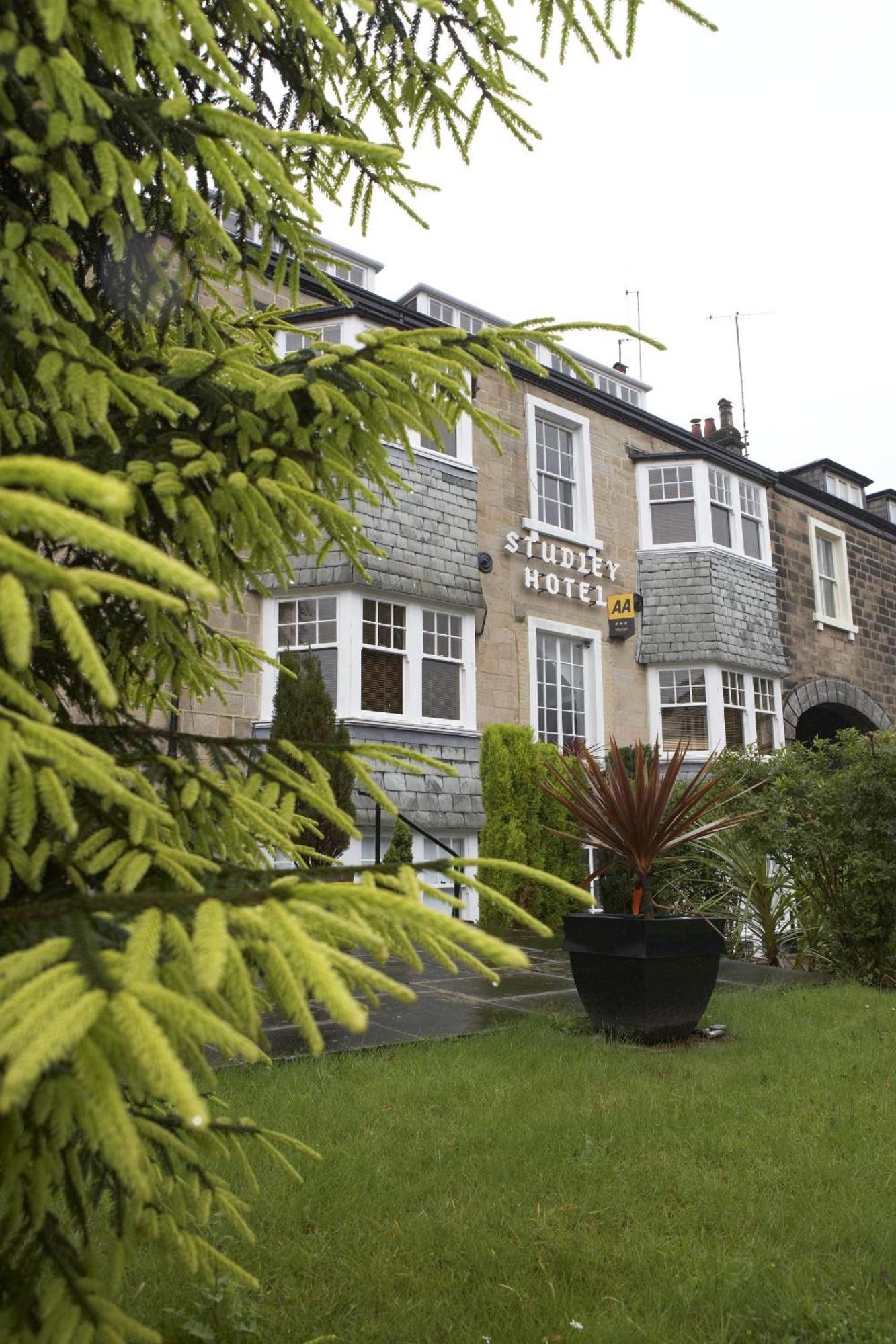 The Studley Hotel Harrogate Exterior photo